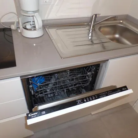 דירה Lovely One-bedroom Flat In A Modern *